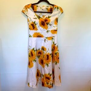 Bbonline sunflower dress size XS